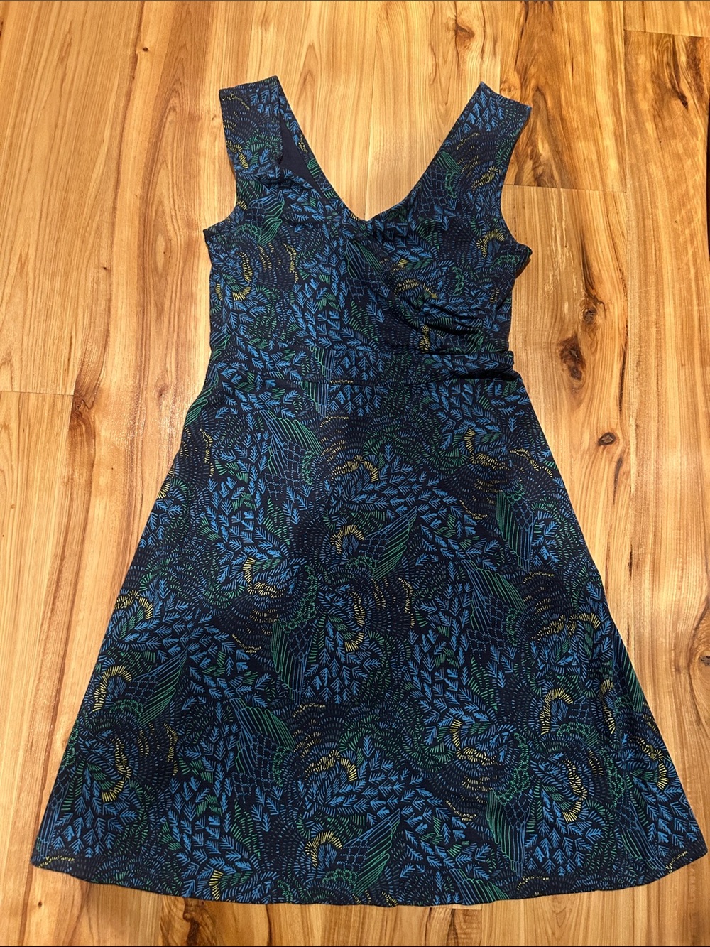 Patagonia Navy Blue & Green Sleeveless V-Neck Midi Dress